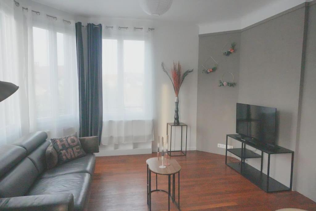 Apartment Visiter Et Travailler Pres De Paris - Kalula Clamart